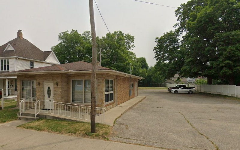 Bings (Bings Lunch) - 2023 Street View (newer photo)